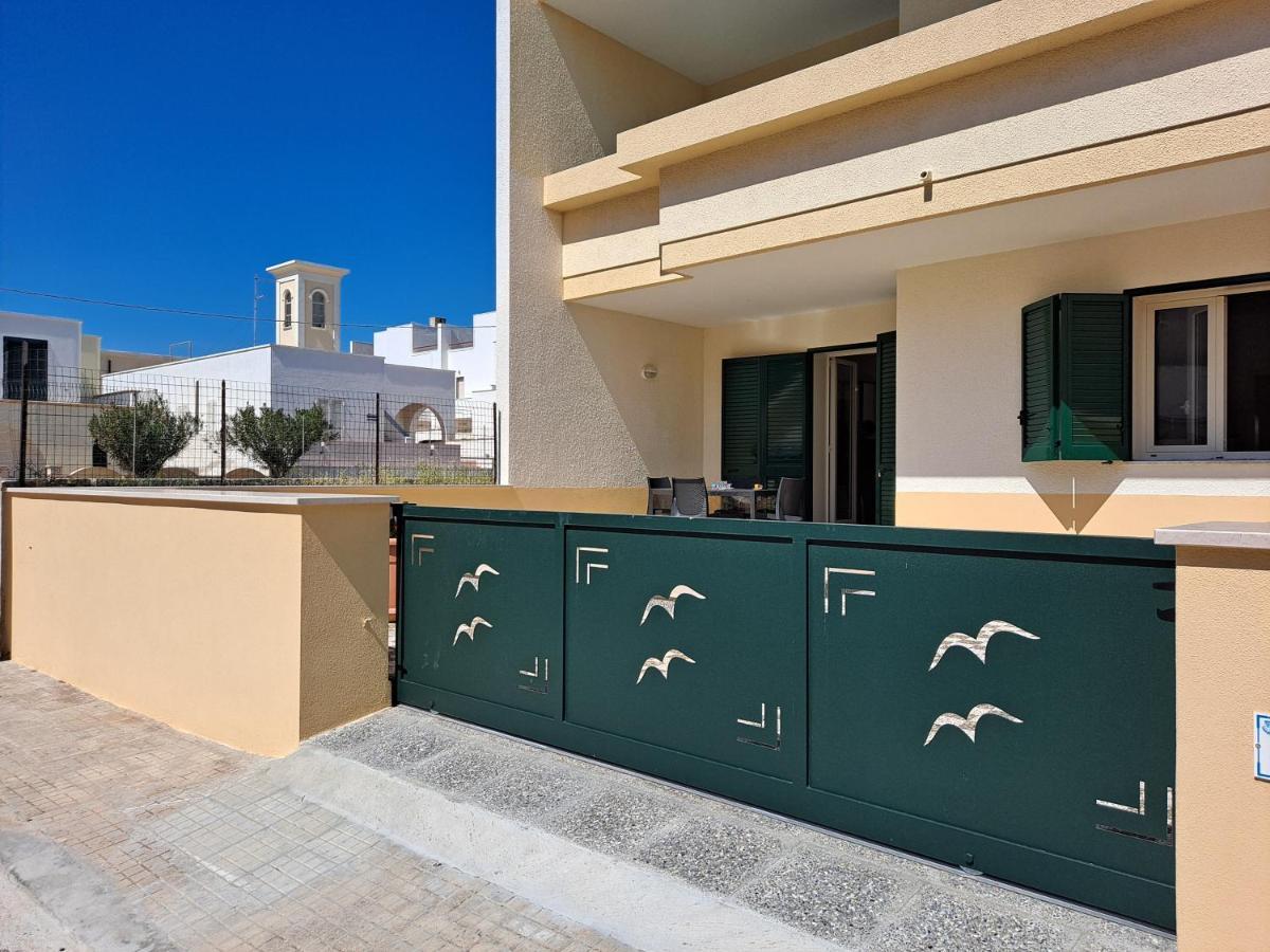 Casa Vittorio A 100M Dalla Sabbia Lido Marini Exterior foto